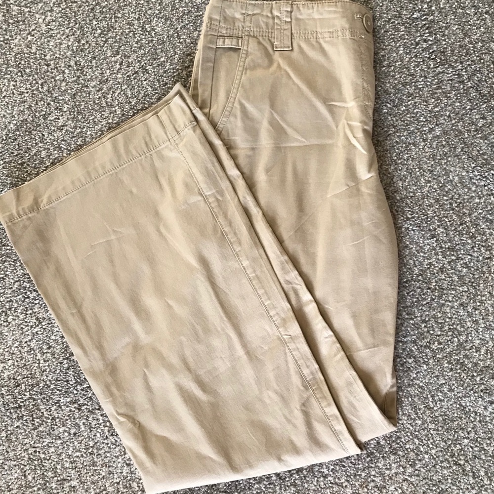 Ann Taylor LOFT Tan Khaki Pants